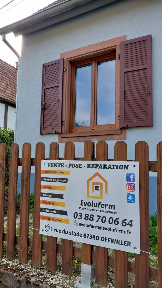 Fenêtre PVC imitation bois