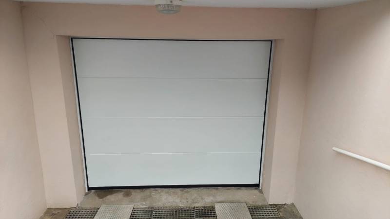 Porte de garage sectionnelle fabrication Française de qualité